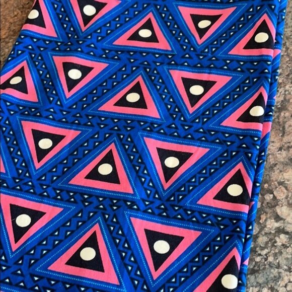 TC NWOT LuLaRoe Leggings G04 4876 - Picture 2 of 3